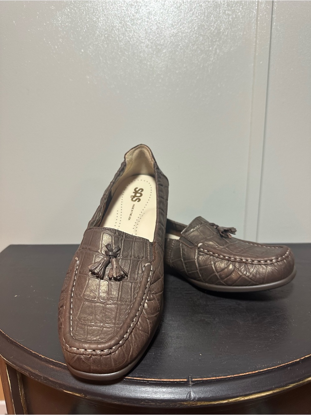 NWOT SAS Hope Loafers Bronze Brown Croc Tassel 8.5WW Double Wide